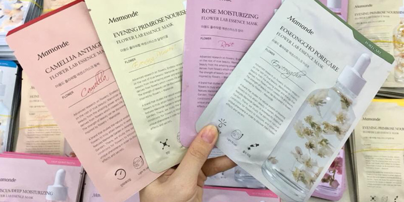 Mamonde, Mamonde Eoseongcho Pore Care Flower Lab Essence Mask, Mamonde Eoseongcho Pore Care Flower Lab Essence Mask รีวิว, Mamonde Eoseongcho Pore Care Flower Lab Essence Mask ราคา, Mamonde Eoseongcho Pore Care Flower Lab Essence Mask 25 ml., Mamonde Eoseongcho Pore Care Flower Lab Essence Mask 25 ml. มาสก์สูตรใบต้นพลูคาว ช่วยขจัดความมันส่วนเกินอย่างอ่อนโยน และกระชับรูขุมขน